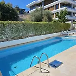 아파트호텔 Cicek 3*