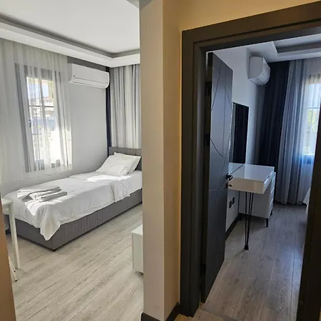 Lägenhetshotell Cicek 3*
