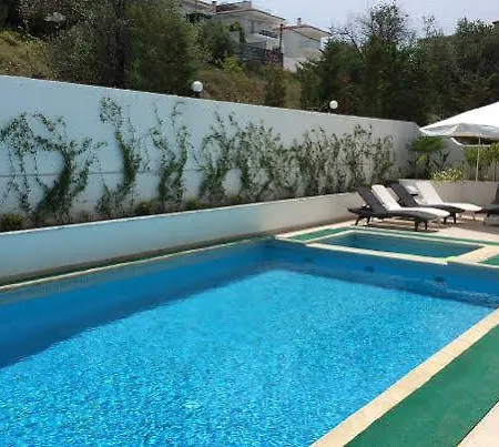 Cicek Lägenhetshotell Çeşme