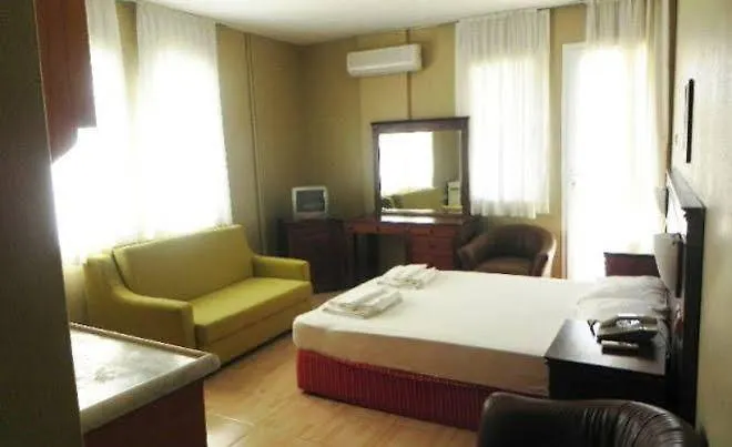 Cicek Aparthotel