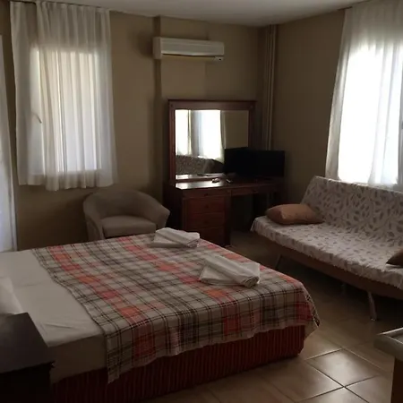 Lägenhetshotell Cicek Çeşme