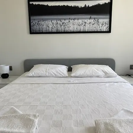Cicek Aparthotel 3*