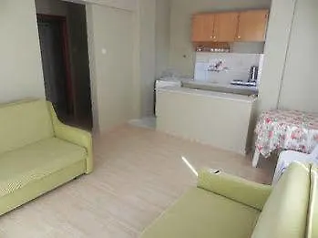 Cicek Lägenhetshotell 3*