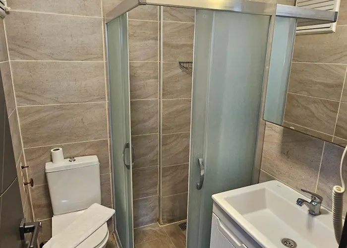 奇赛特公寓酒店 3* Çeşme